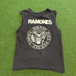 Ramones band tee • Black retro ramones punk rock cut off band graphic t shirt